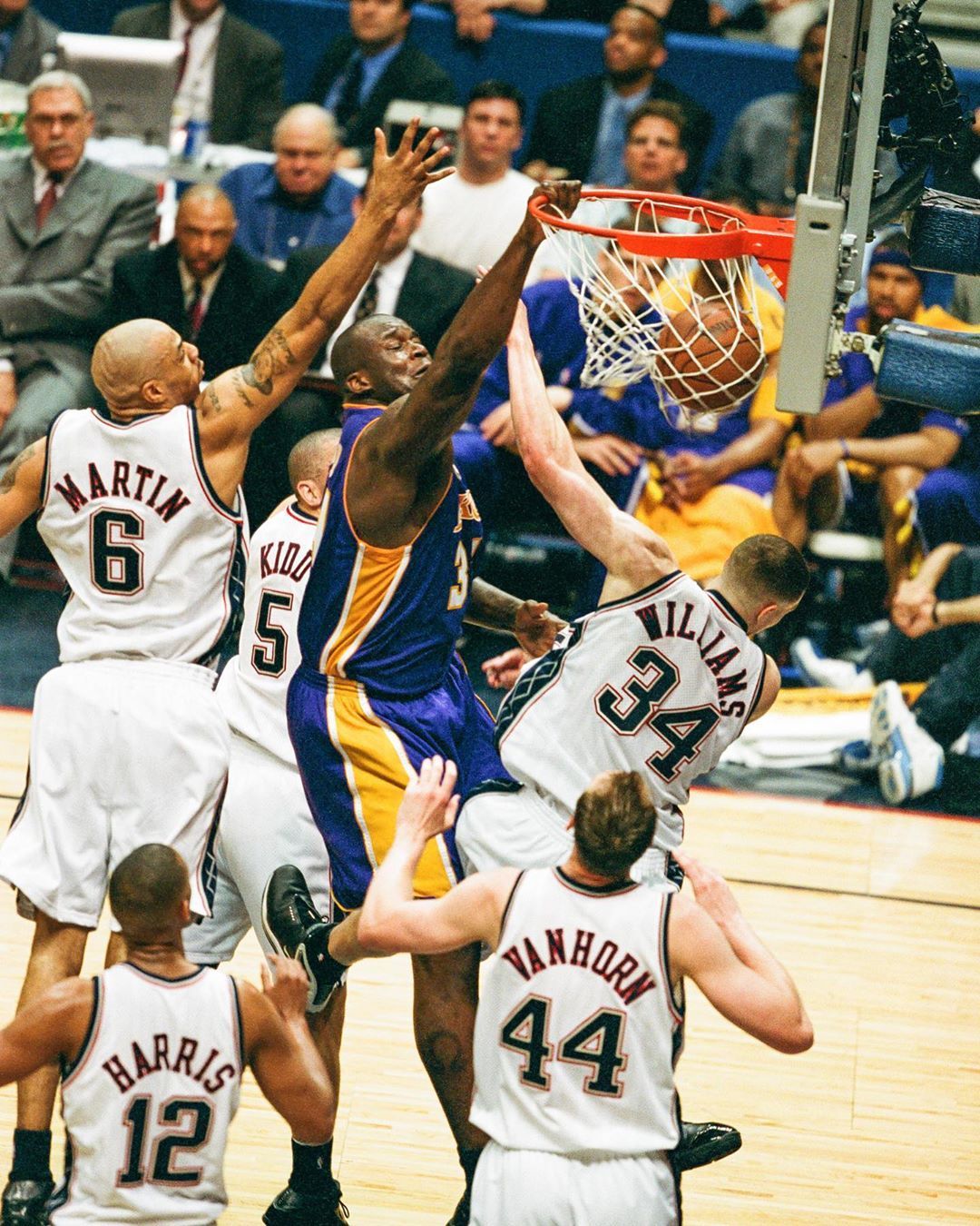 联动有望把 联动有望把